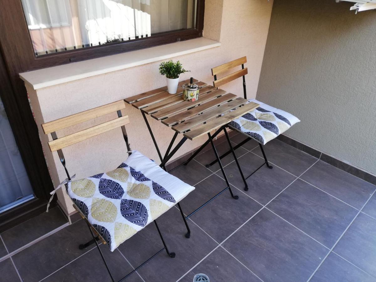 Sunshine Apartment Varna Exterior photo